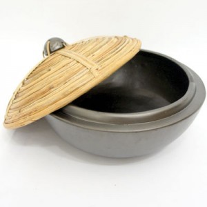 Lombok Cooking Pot With Bamboo Cover